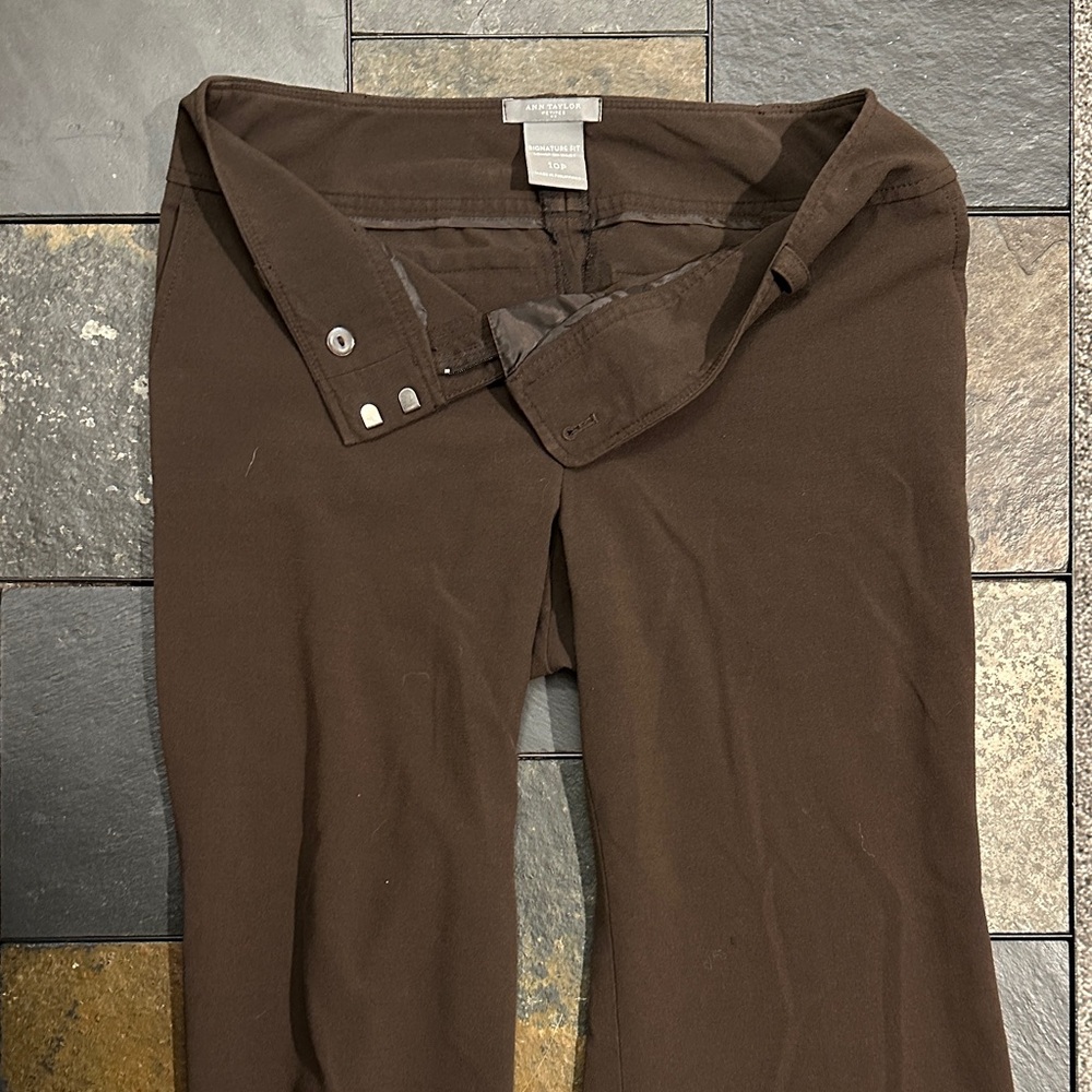 Ann Taylor Women's Signature Fit Chocolate Brown Trousers